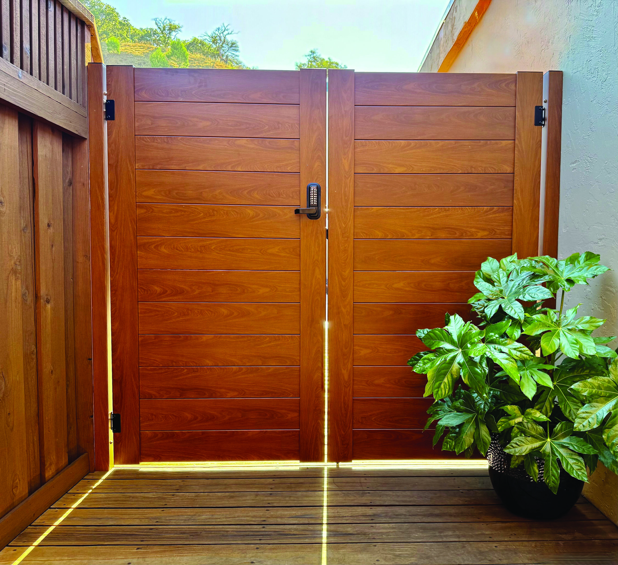 wood metal gate 6638